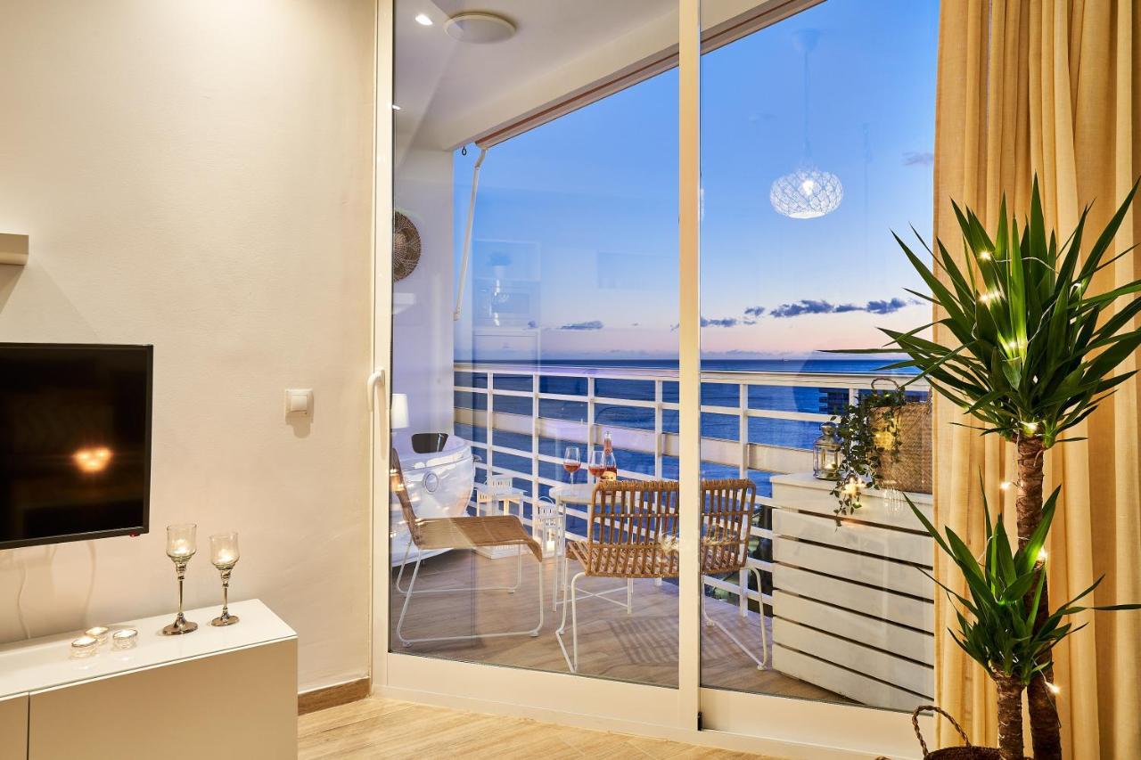 Sunset Beach Charming Apartment With Jacuzzi Torremolinos Exterior foto