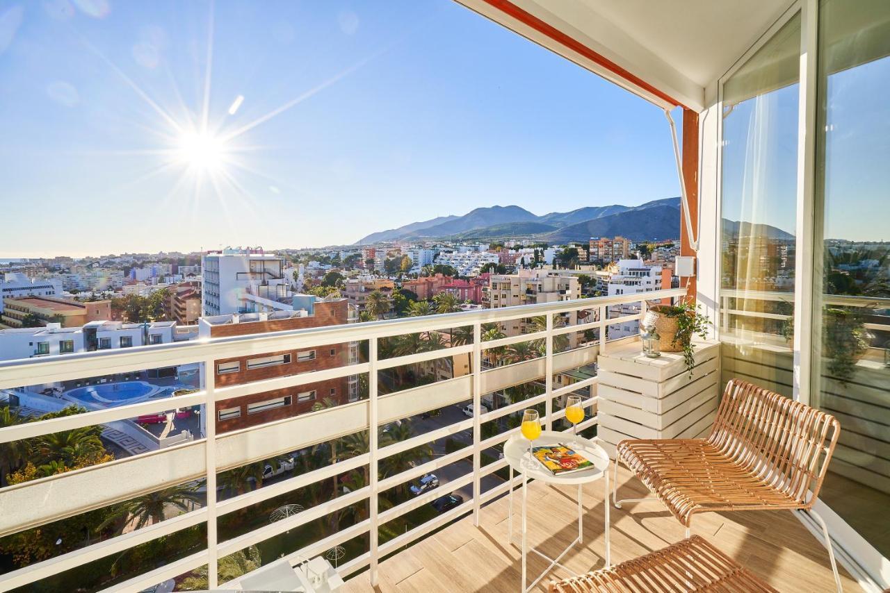Sunset Beach Charming Apartment With Jacuzzi Torremolinos Exterior foto