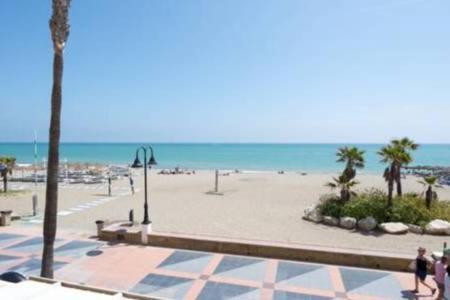 Sunset Beach Charming Apartment With Jacuzzi Torremolinos Exterior foto